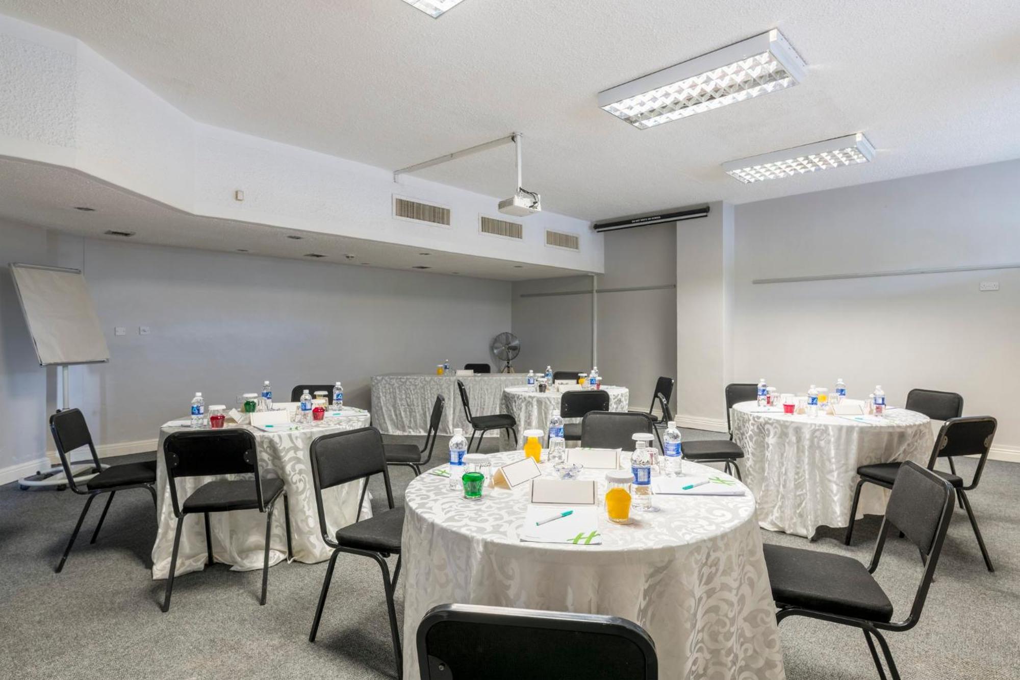 Holiday Inn - Mutare By Ihg Luaran gambar